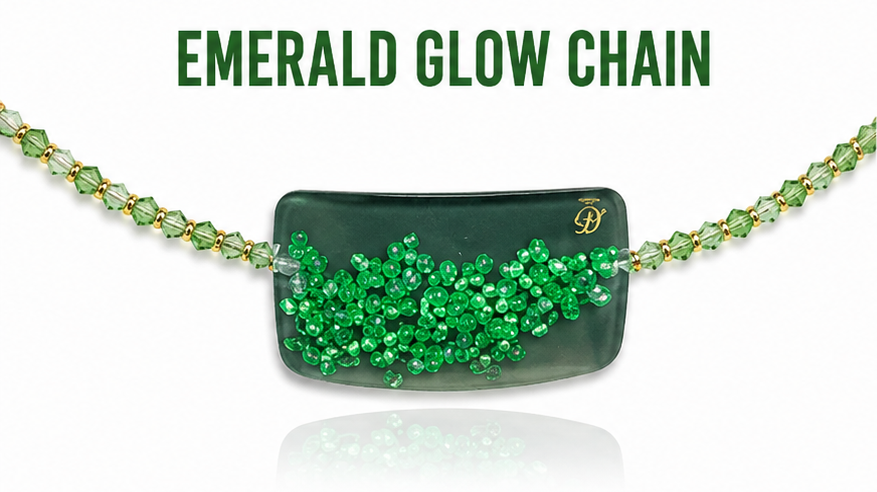 Emerald Clover Chain